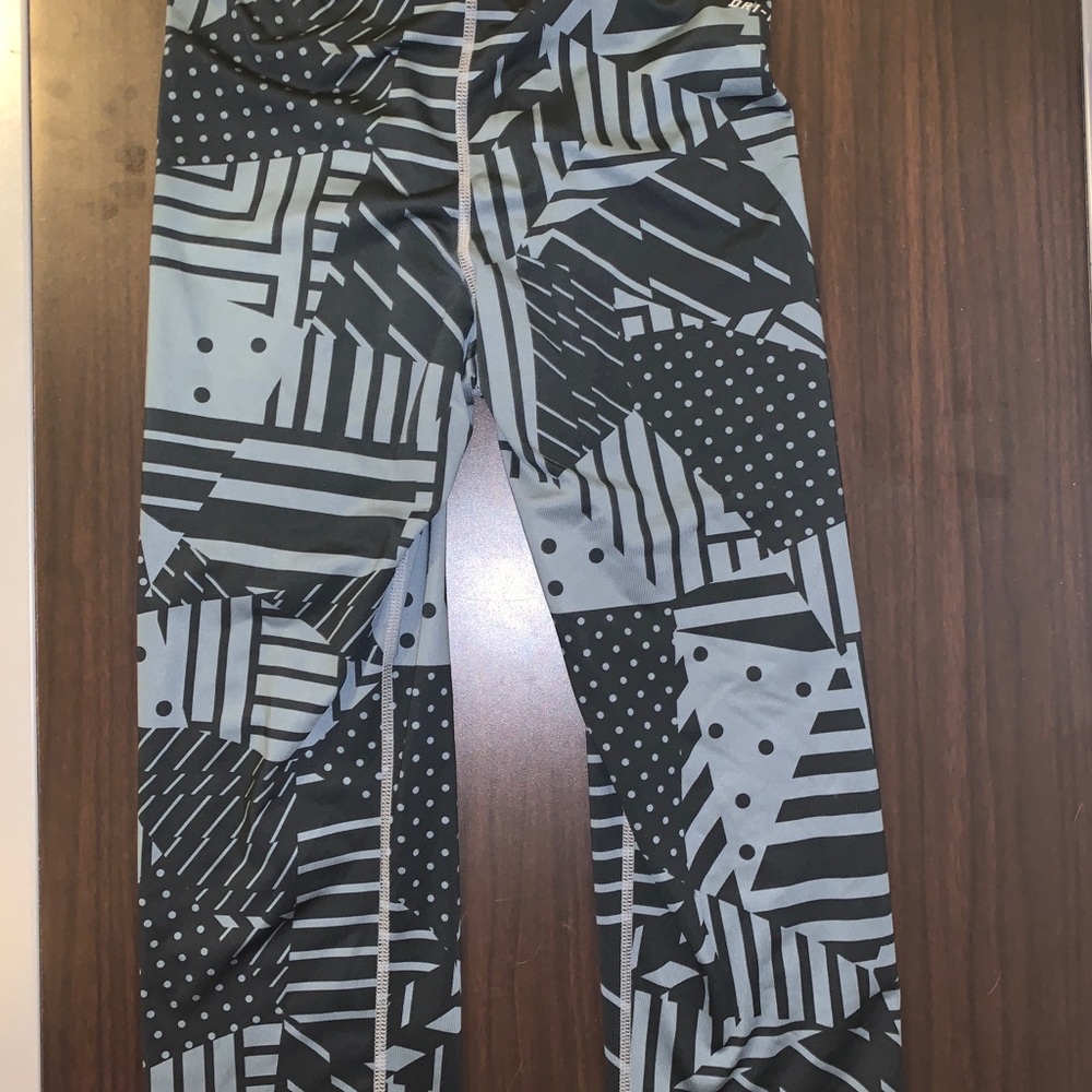 Nike Pro printed leggings